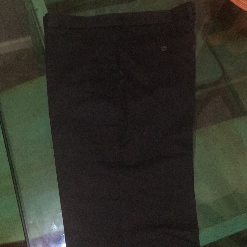 Men’s chinos